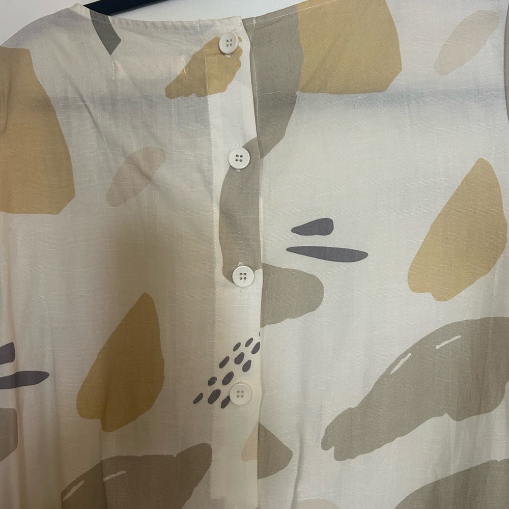 Tradlands Nova Midi Dress
Caroline Print - Picture 5 of 8